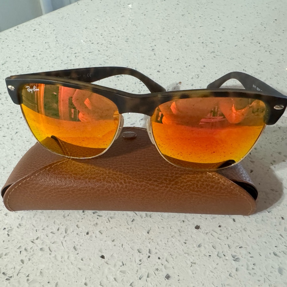 Ray Ban Sun Glasses